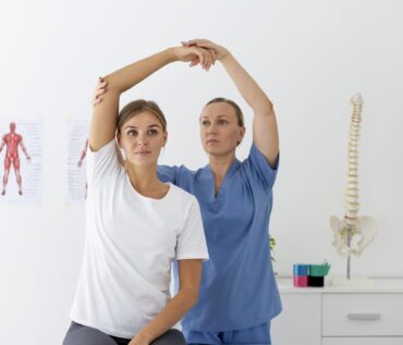 Home Physiotherapist in Dundahera